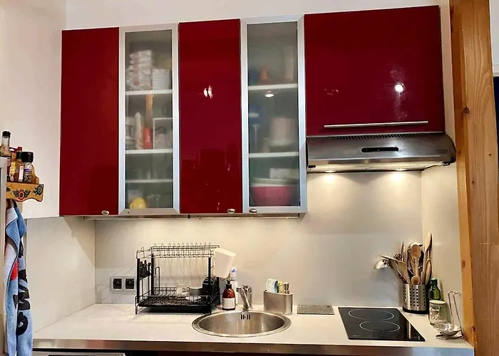 Vue Mer, Balcon, 50m & Village, Au Calme - Centre Historique, 2p Pour 4 Maximum *