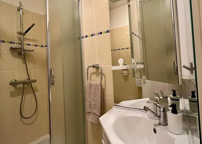 Apartament Vue Mer, Balcon, 50m & Village, Au Calme - Centre Historique, 2p Pour 4 Maximum *