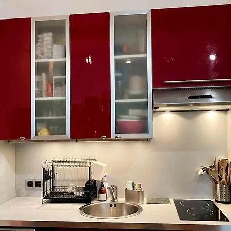 Vue Mer, Balcon, 50m & Village, Au Calme - Centre Historique, 2p Pour 4 Maximum *