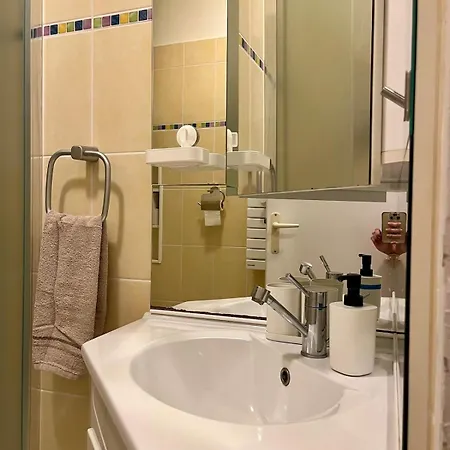 Vue Mer, Balcon, 50m & Village, Au Calme - Centre Historique, 2p Pour 4 Maximum Villers-sur-Mer