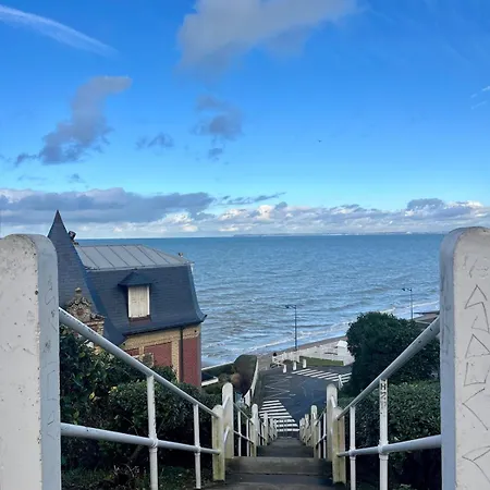 Vue Mer, Balcon, 50m & Village, Au Calme - Centre Historique, 2p Pour 4 Maximum