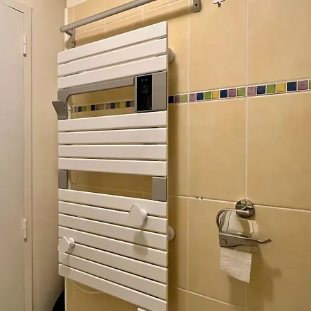 Vue Mer, Balcon, 50m & Village, Au Calme - Centre Historique, 2p Pour 4 Maximum