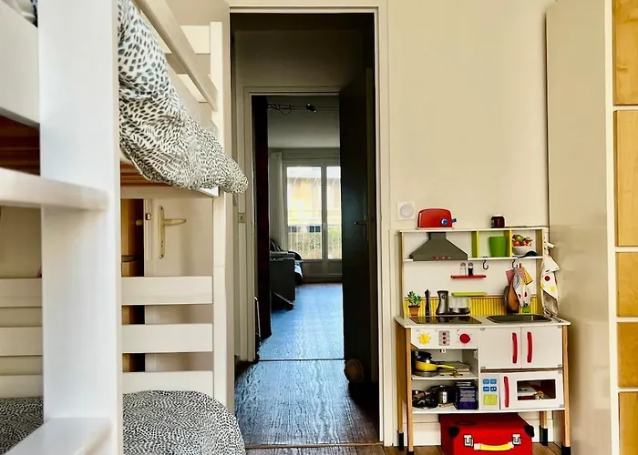 Vue Mer, Balcon, 50m & Village, Au Calme - Centre Historique, 2p Pour 4 Maximum